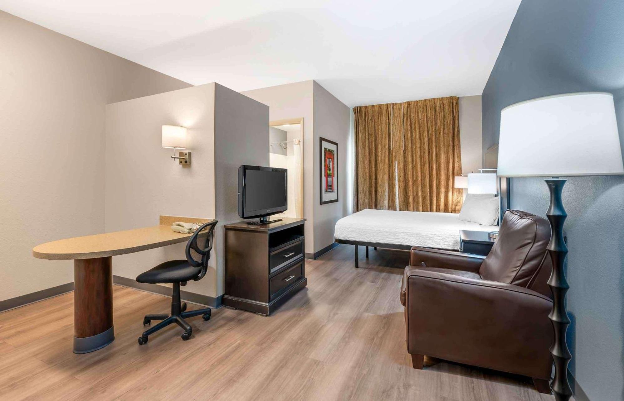 Extended Stay America Suites - Indianapolis - Airport - W Southern Ave Zewnętrze zdjęcie