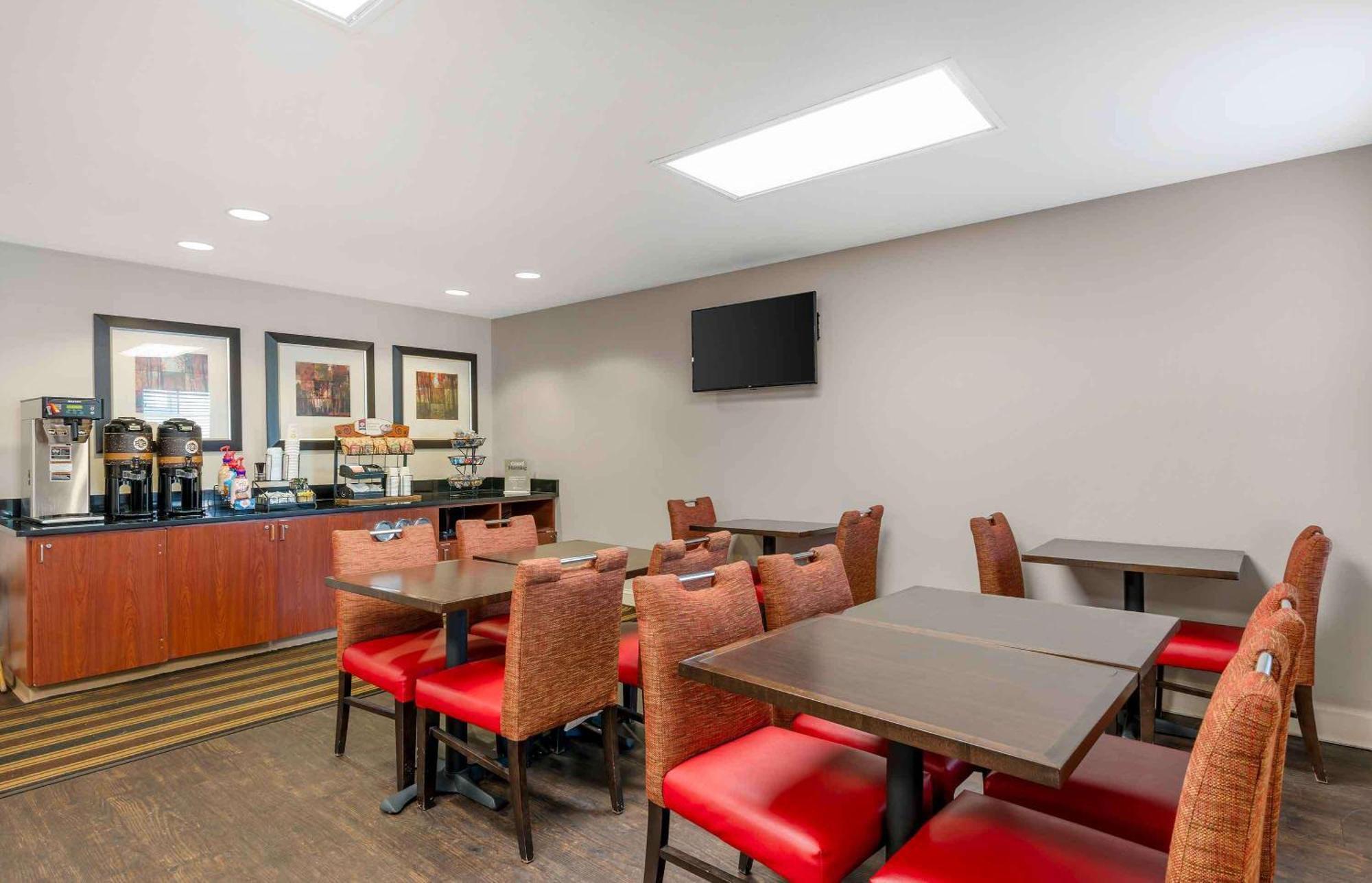 Extended Stay America Suites - Indianapolis - Airport - W Southern Ave Zewnętrze zdjęcie