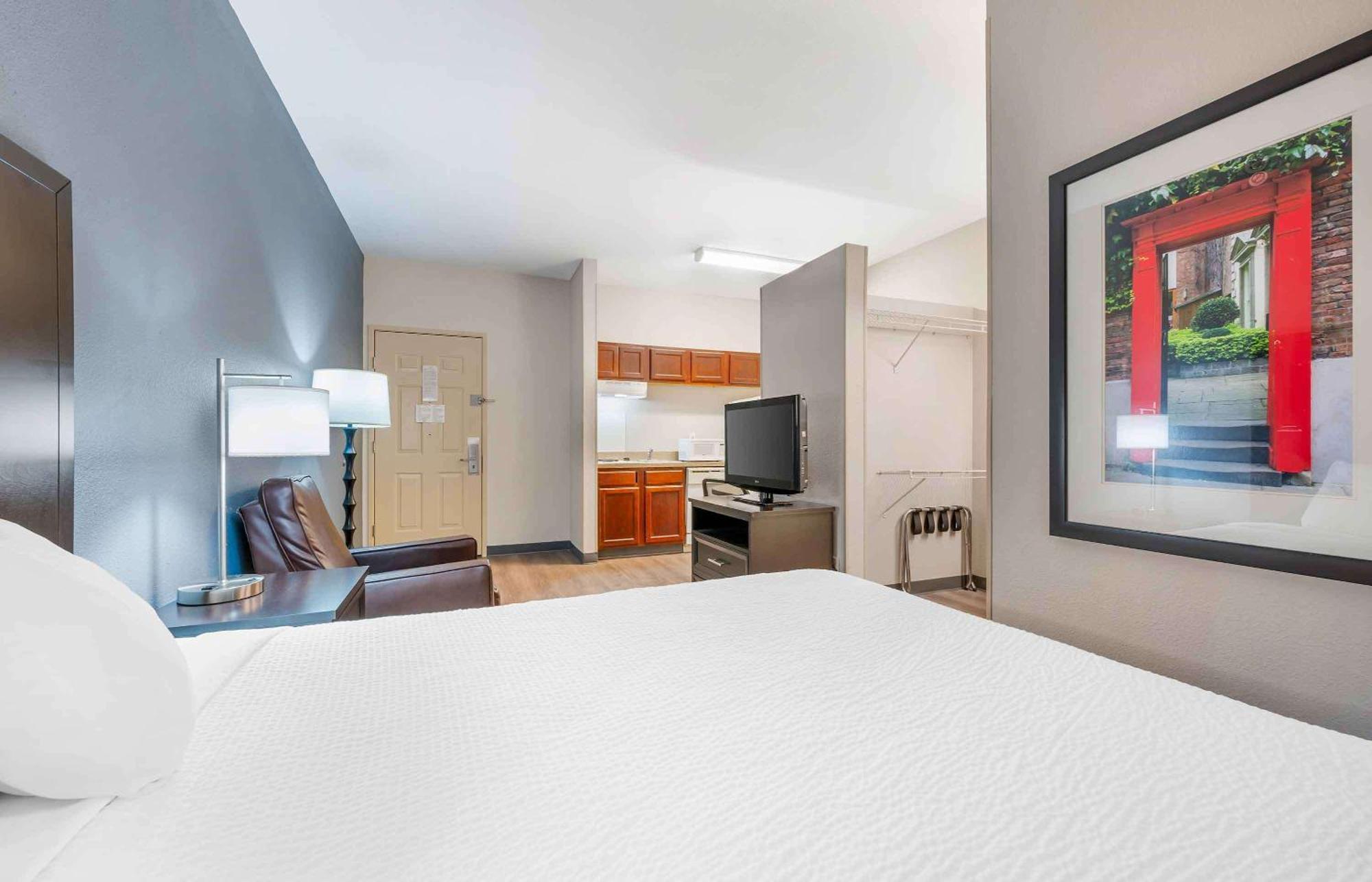 Extended Stay America Suites - Indianapolis - Airport - W Southern Ave Zewnętrze zdjęcie